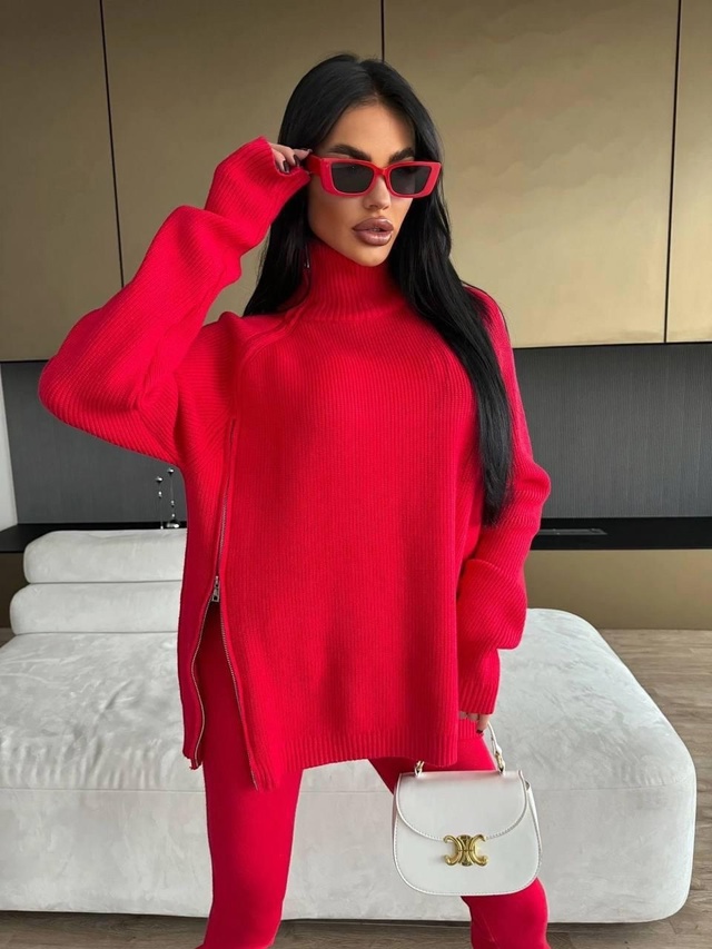 Спортивный костюм 22988388