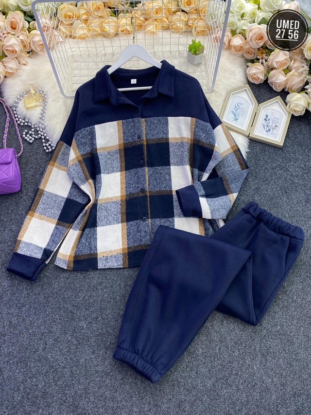 Костюм 22990113