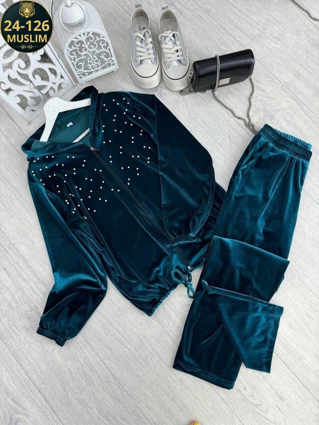 Костюм 22990129