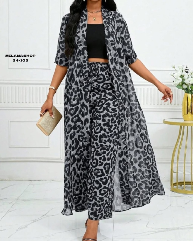 Костюм 22991220