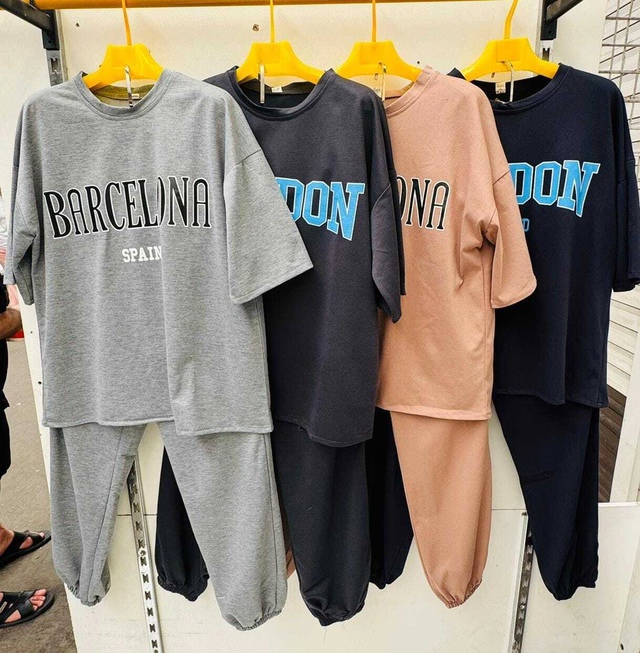 Спортивный костюм 22993062