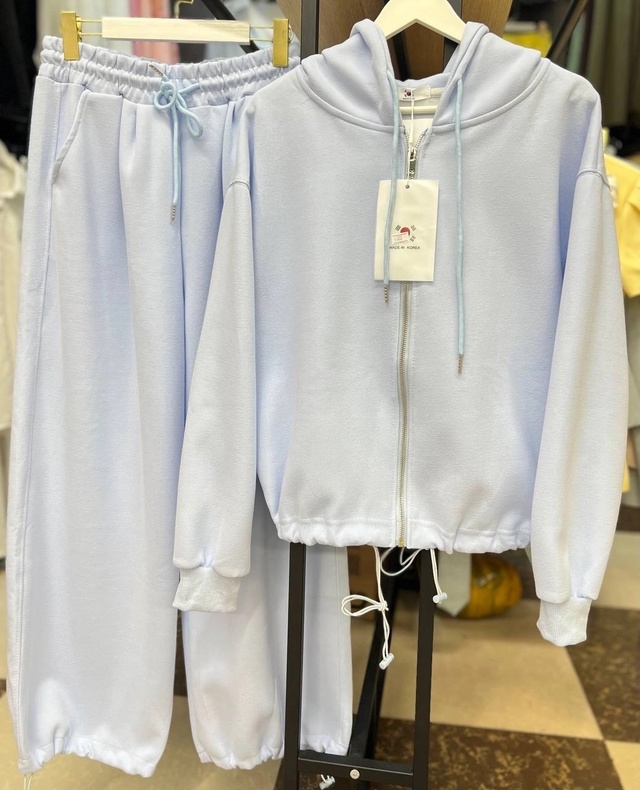 Костюм 22995792