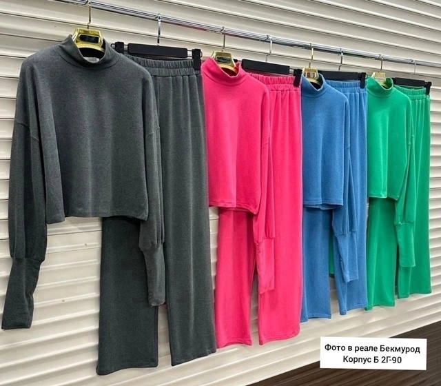 Костюм 22996607