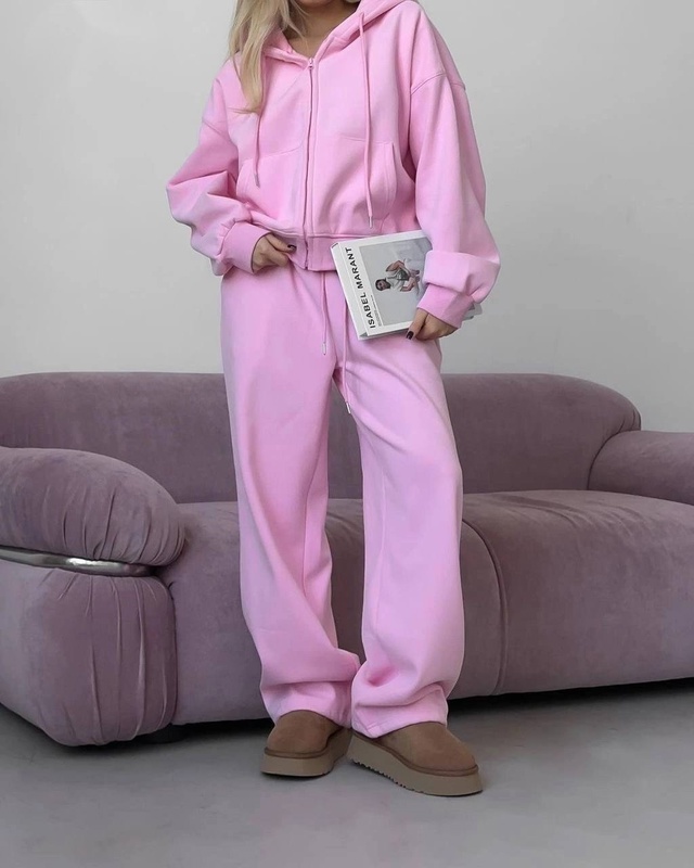 Спортивный костюм 22997088