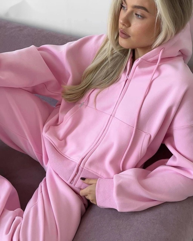 Спортивный костюм 22997088