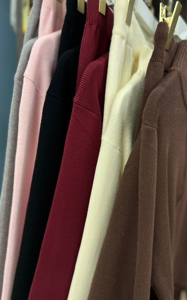 Спортивный костюм 22997321