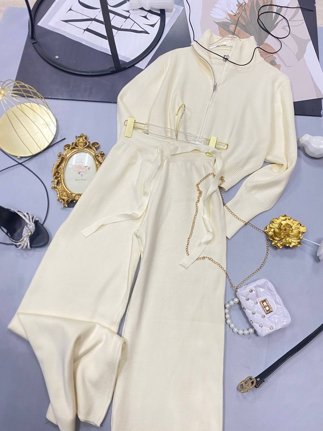 Костюм 23000389