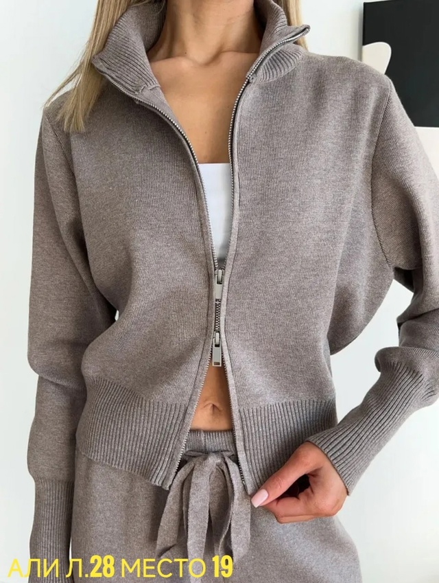 Костюм 23000107