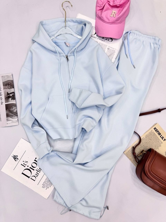 Костюм 23000922