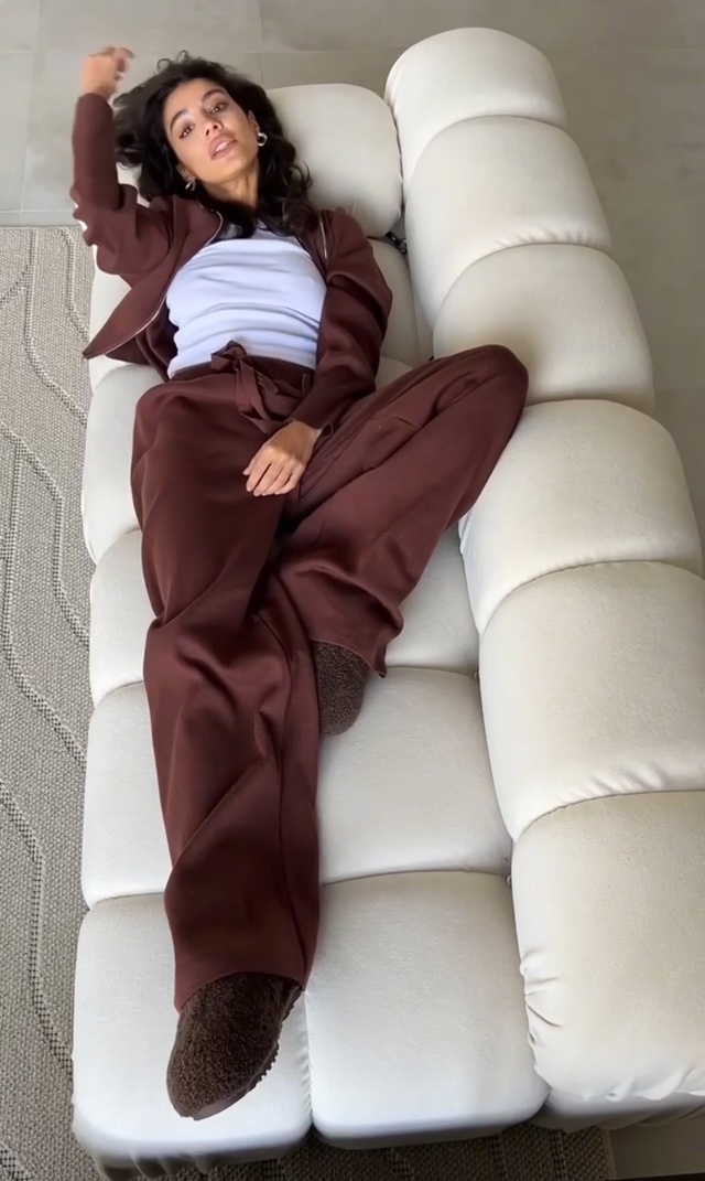 Костюм 23003383