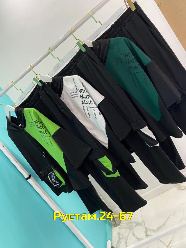 Спортивный костюм 23004357