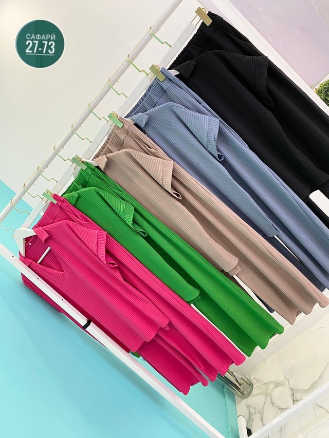 Спортивный костюм 23004828