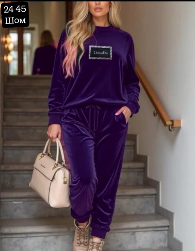 Спортивный костюм 23008499