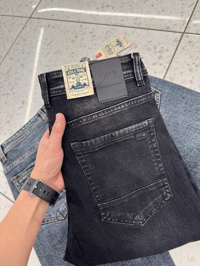 Джинсы 23008997