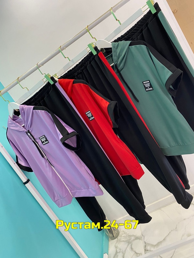 Спортивный костюм 23009395