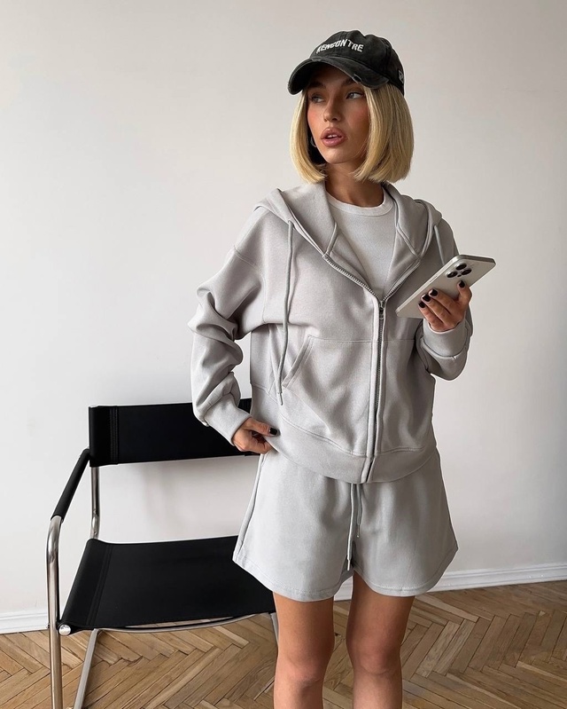 Костюм 23011052