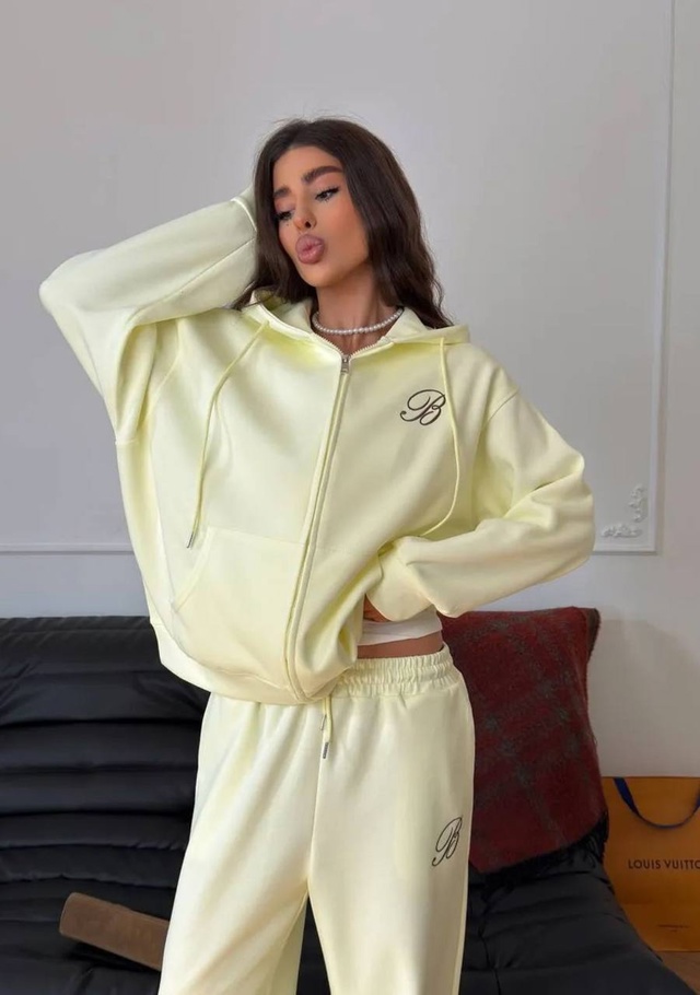 Костюм 23010301