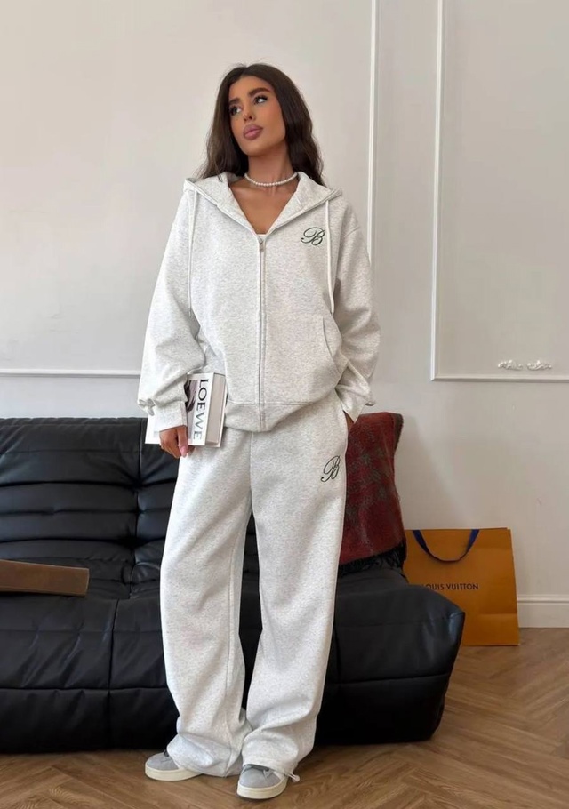 Костюм 23010301