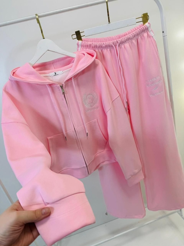 Костюм 23014920