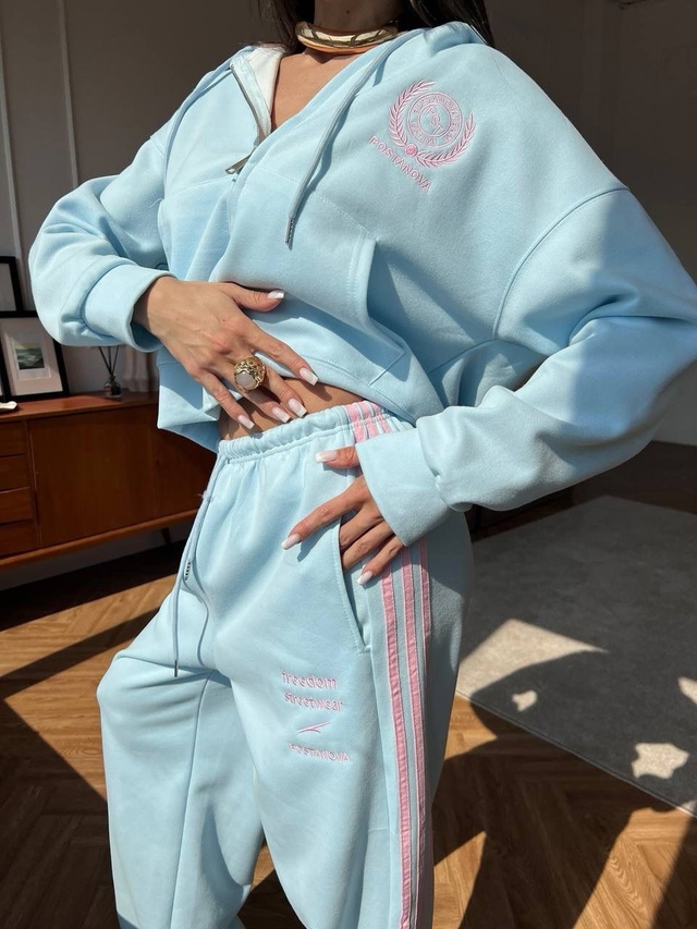 Костюм 23014478