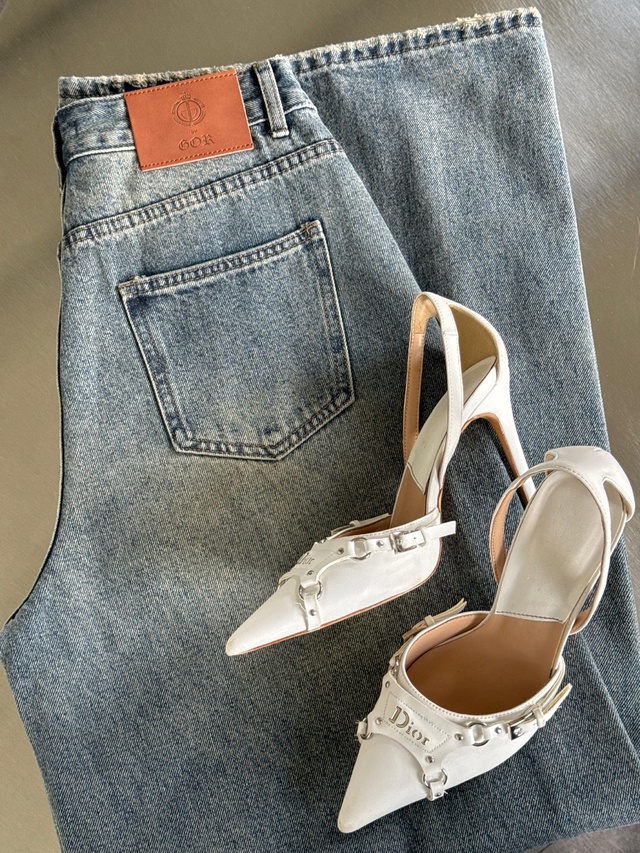 Джинсы 23014558