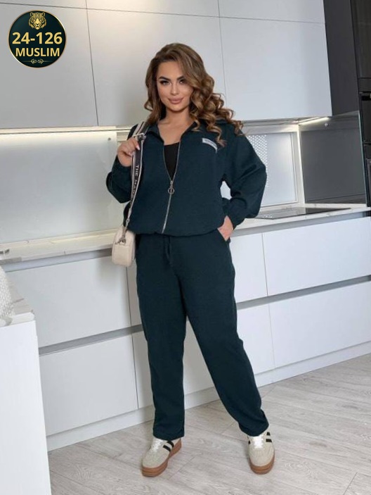 Спортивный костюм 23015280