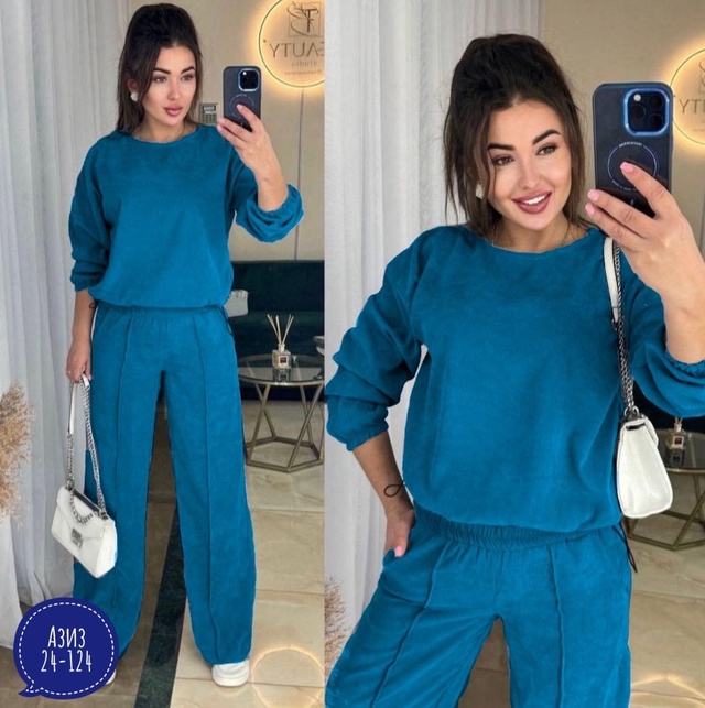 Спортивный костюм 23017718