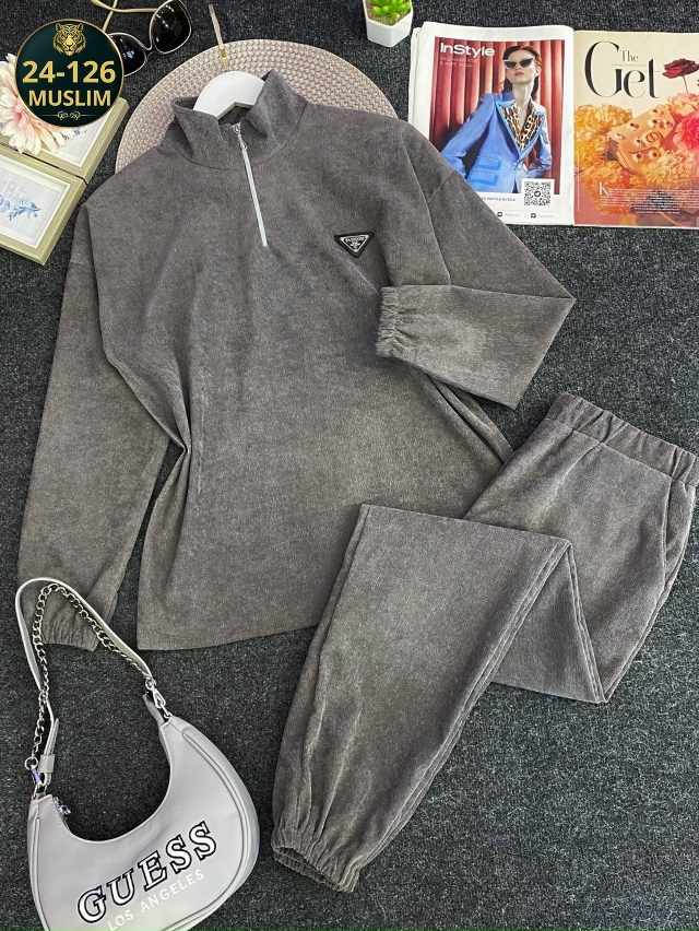 Костюм 23022565