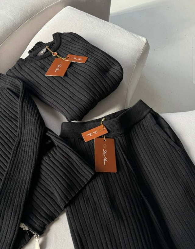 Костюм 23023214