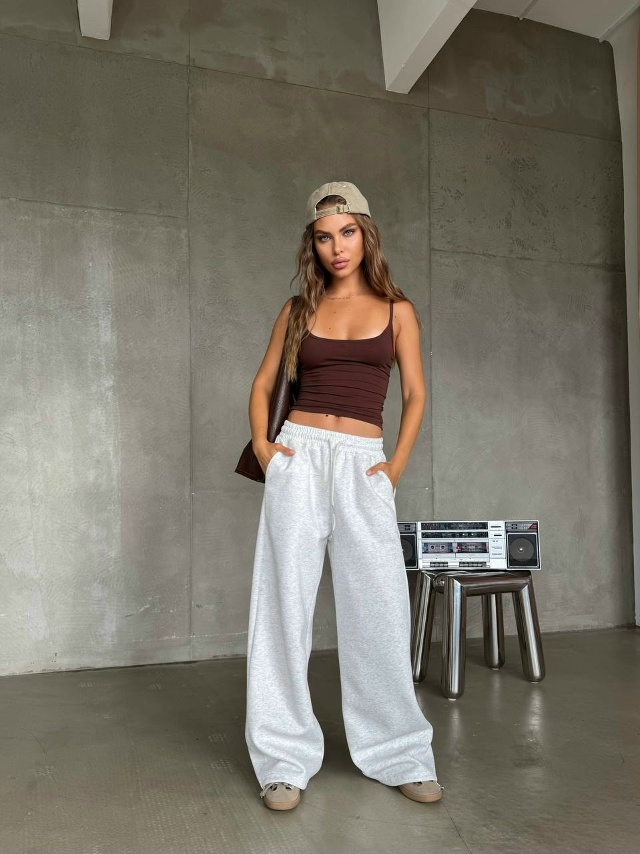 Спортивные брюки 23023748