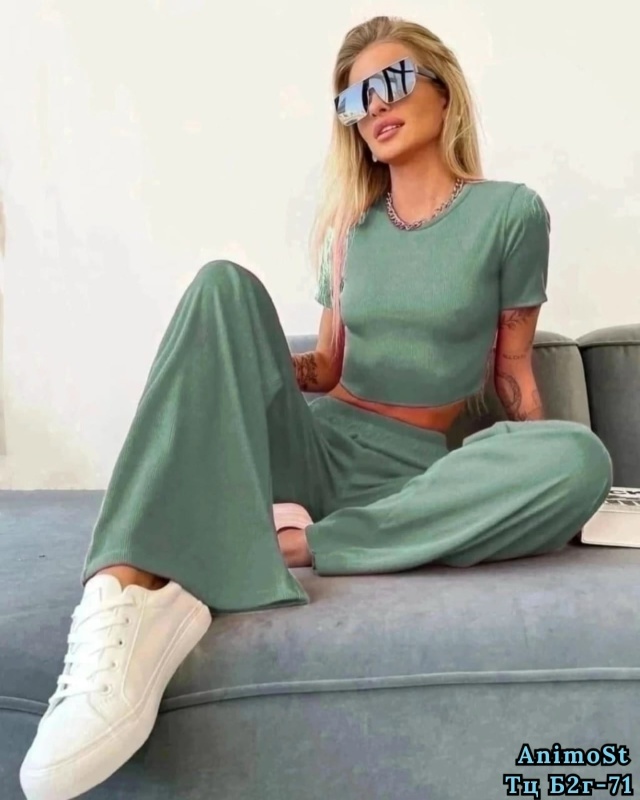 Спортивный костюм 23026097