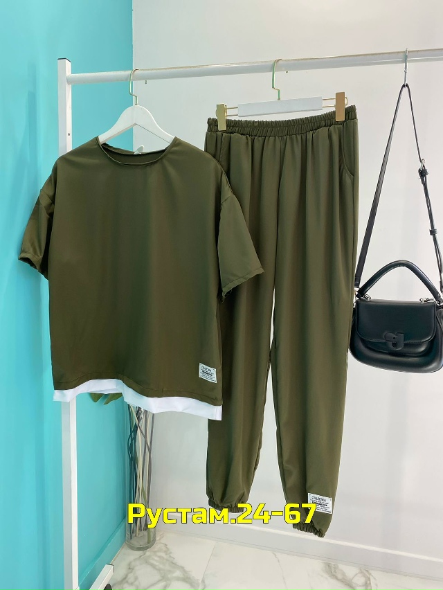 Спортивный костюм 23026451