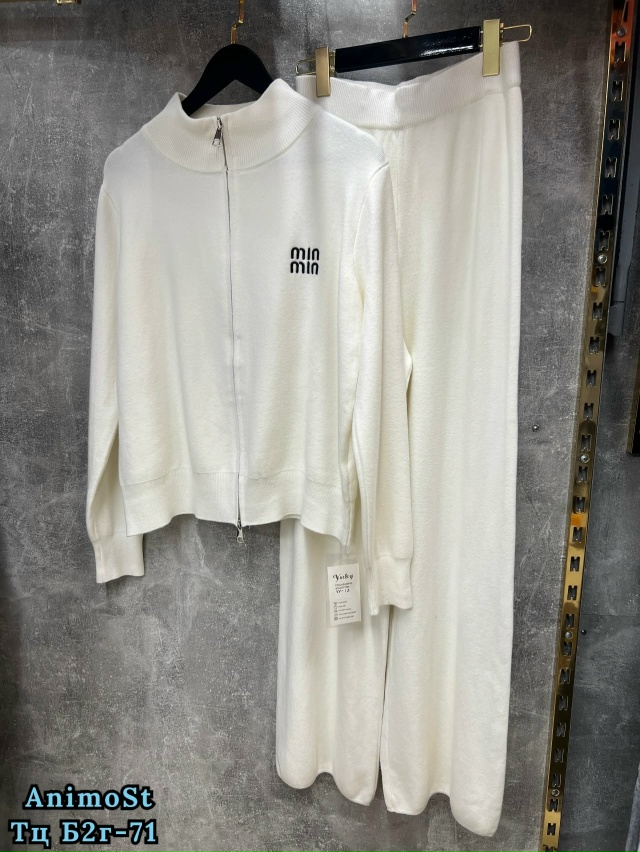 Костюм 23026987