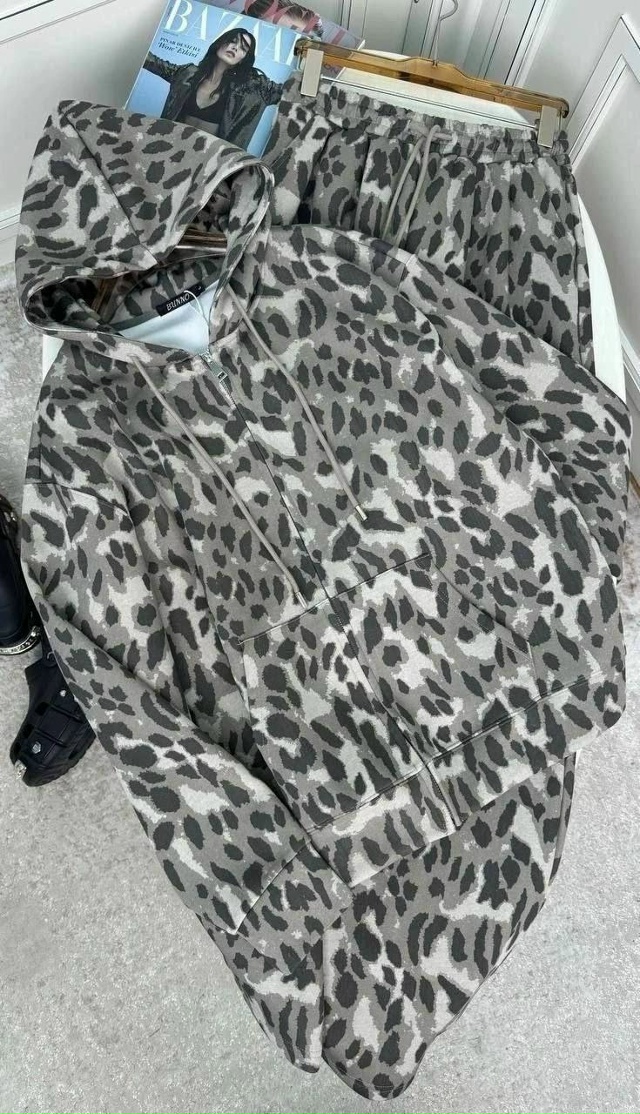 Костюм 23032574