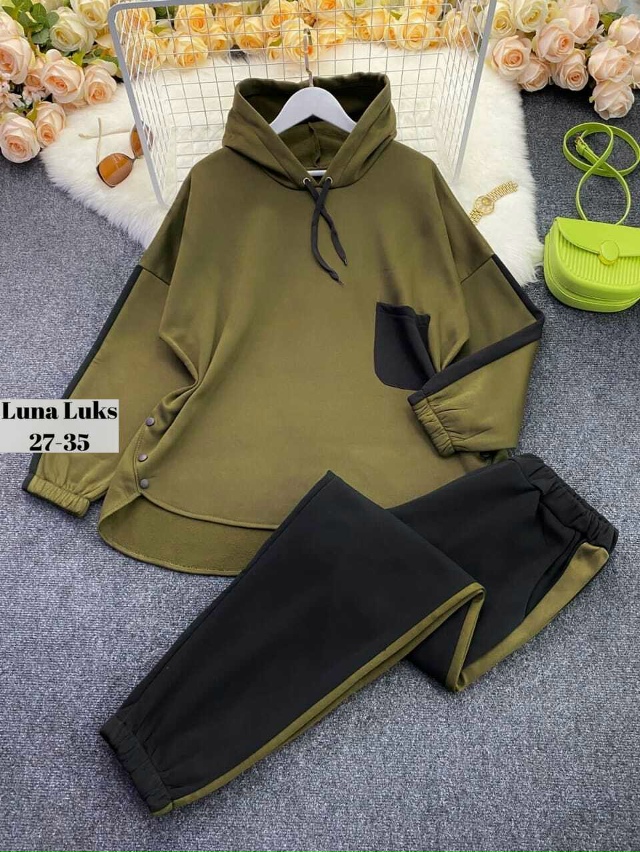 Костюм 23034406