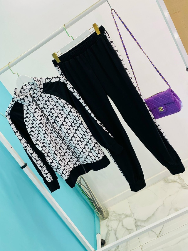 Костюм 23037847