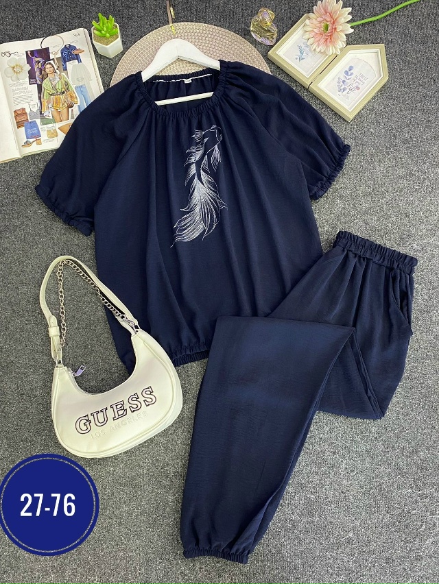 Спортивный костюм 23036192