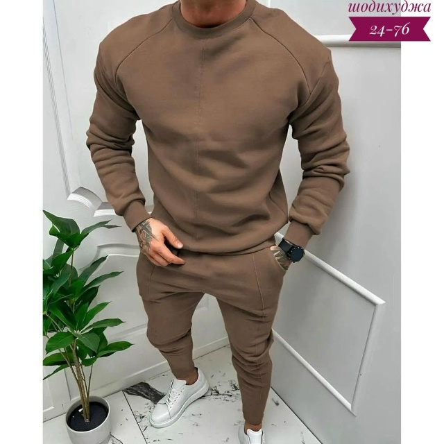 Спортивный костюм 23040769