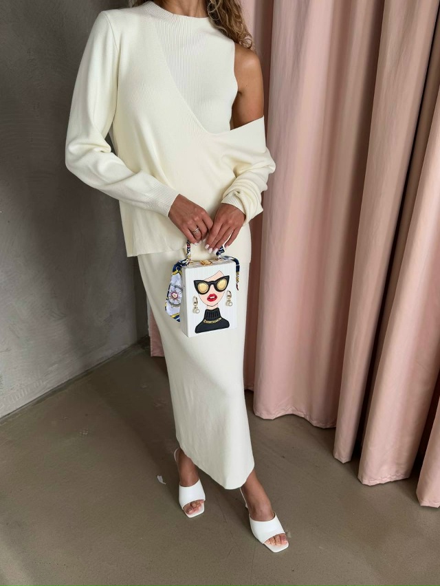 Костюм 23041099