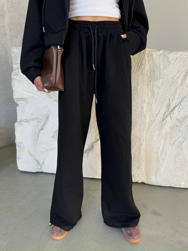 Спортивный костюм 23041599