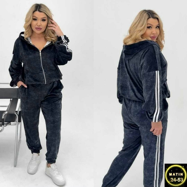 Спортивный костюм 23047852