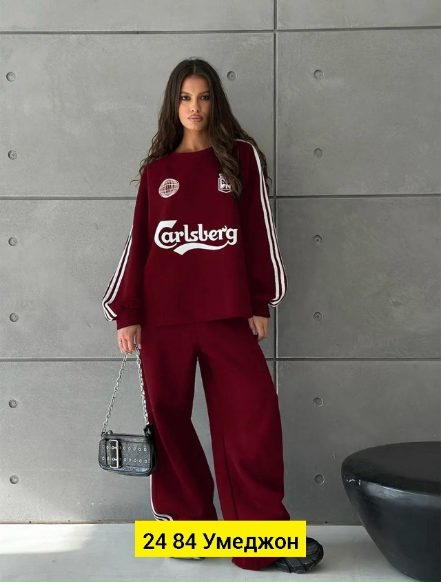 Спортивный костюм 23047872