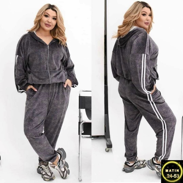 Спортивный костюм 23047852