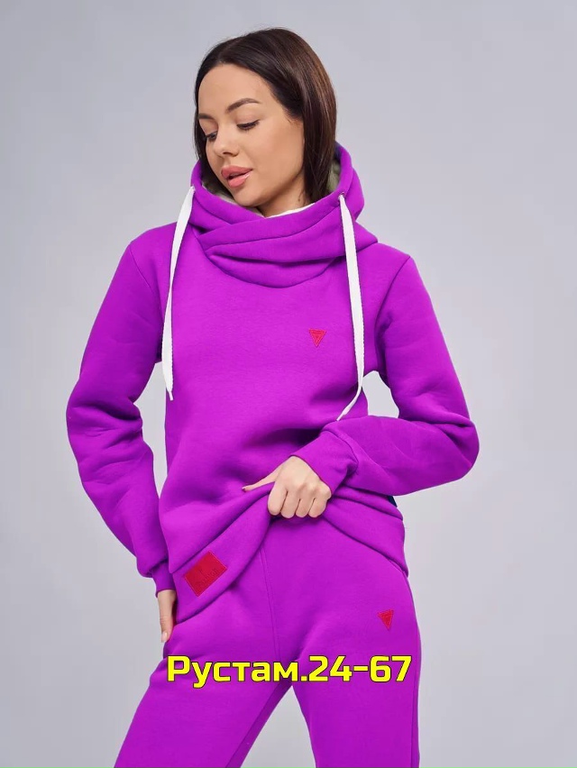 Спортивный костюм 23048889