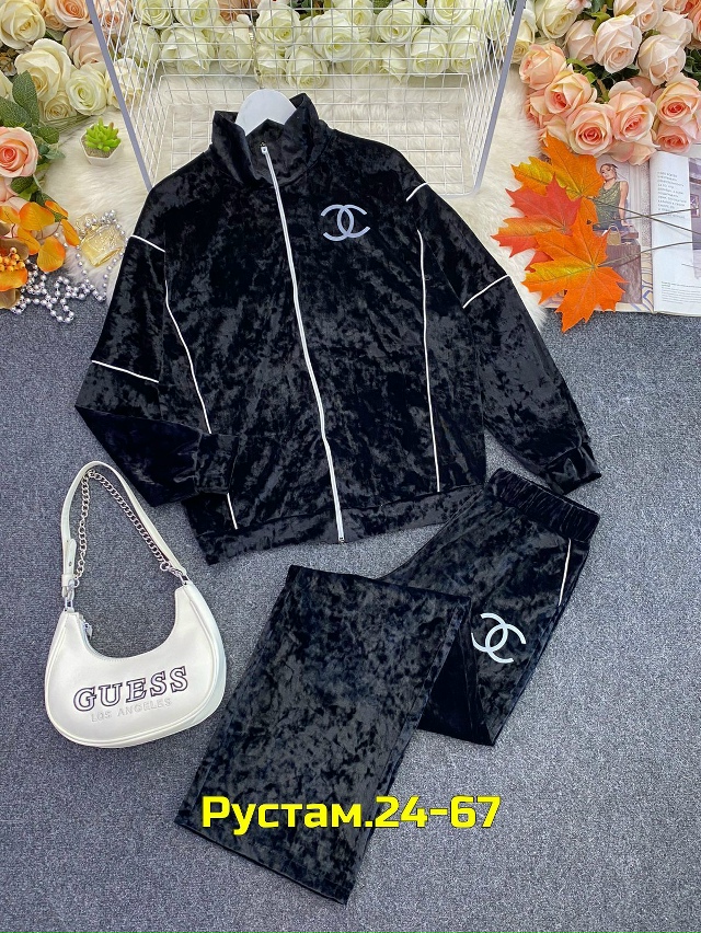 Спортивный костюм 23048819