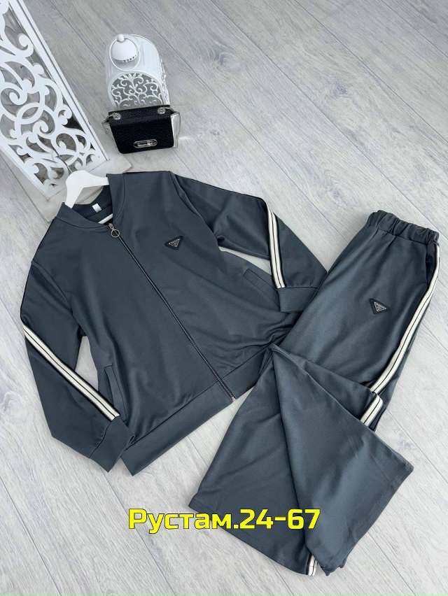 Спортивный костюм 23048886