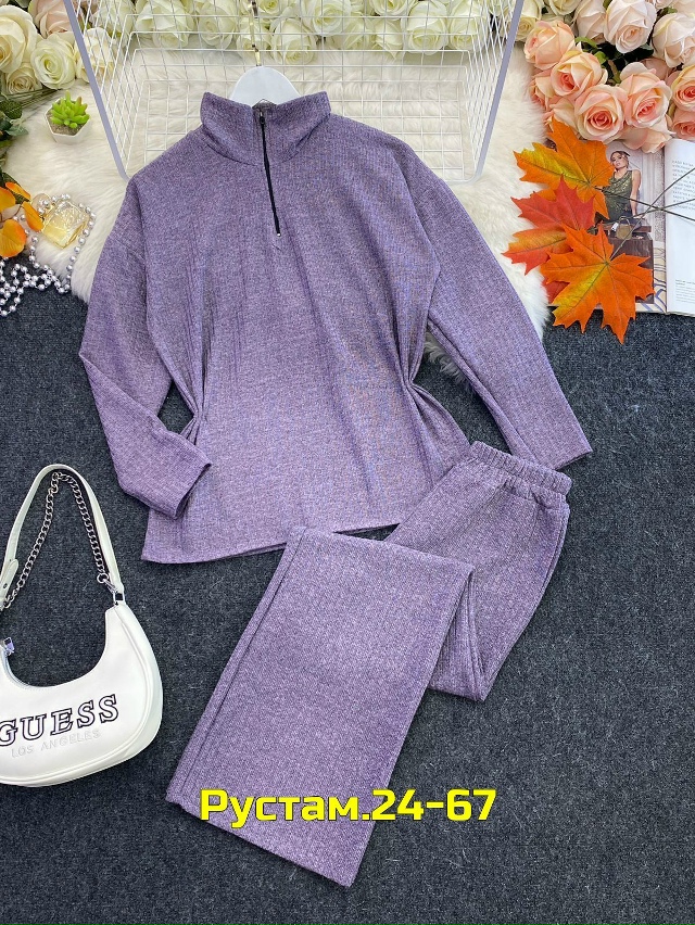 Спортивный костюм 23048815