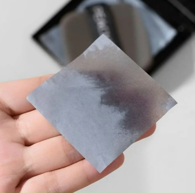 Матирующие салфетки для лица 23048121