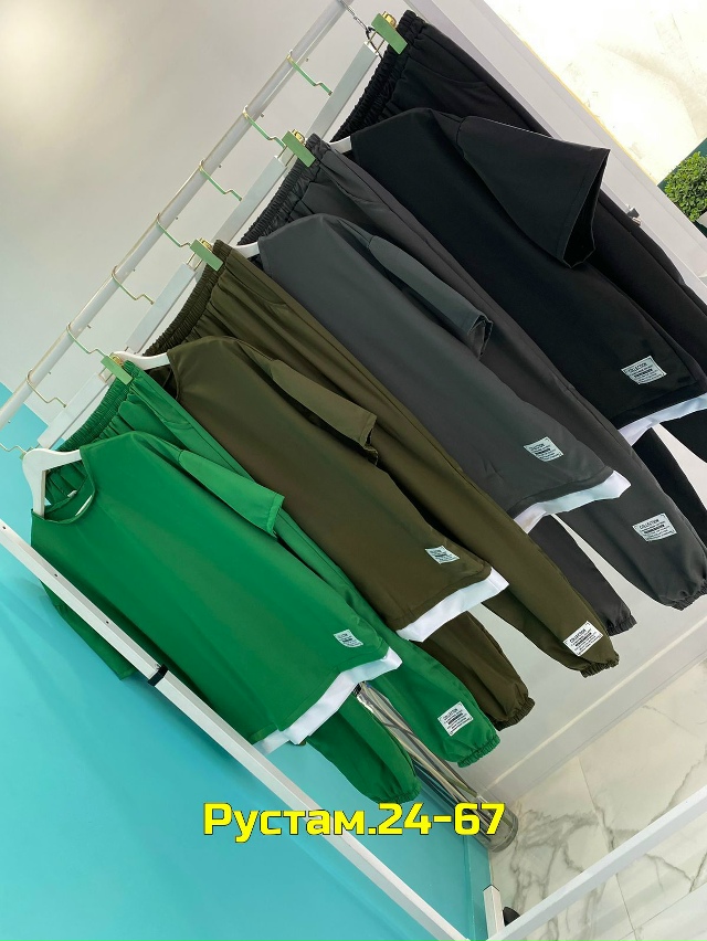 Спортивный костюм 23048218