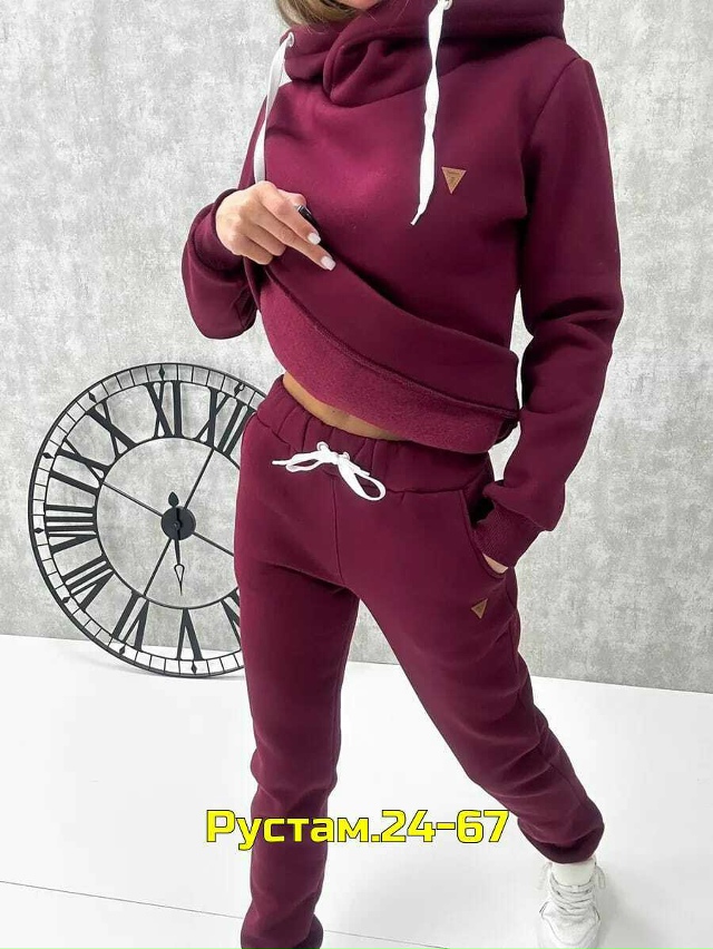 Спортивный костюм 23048889